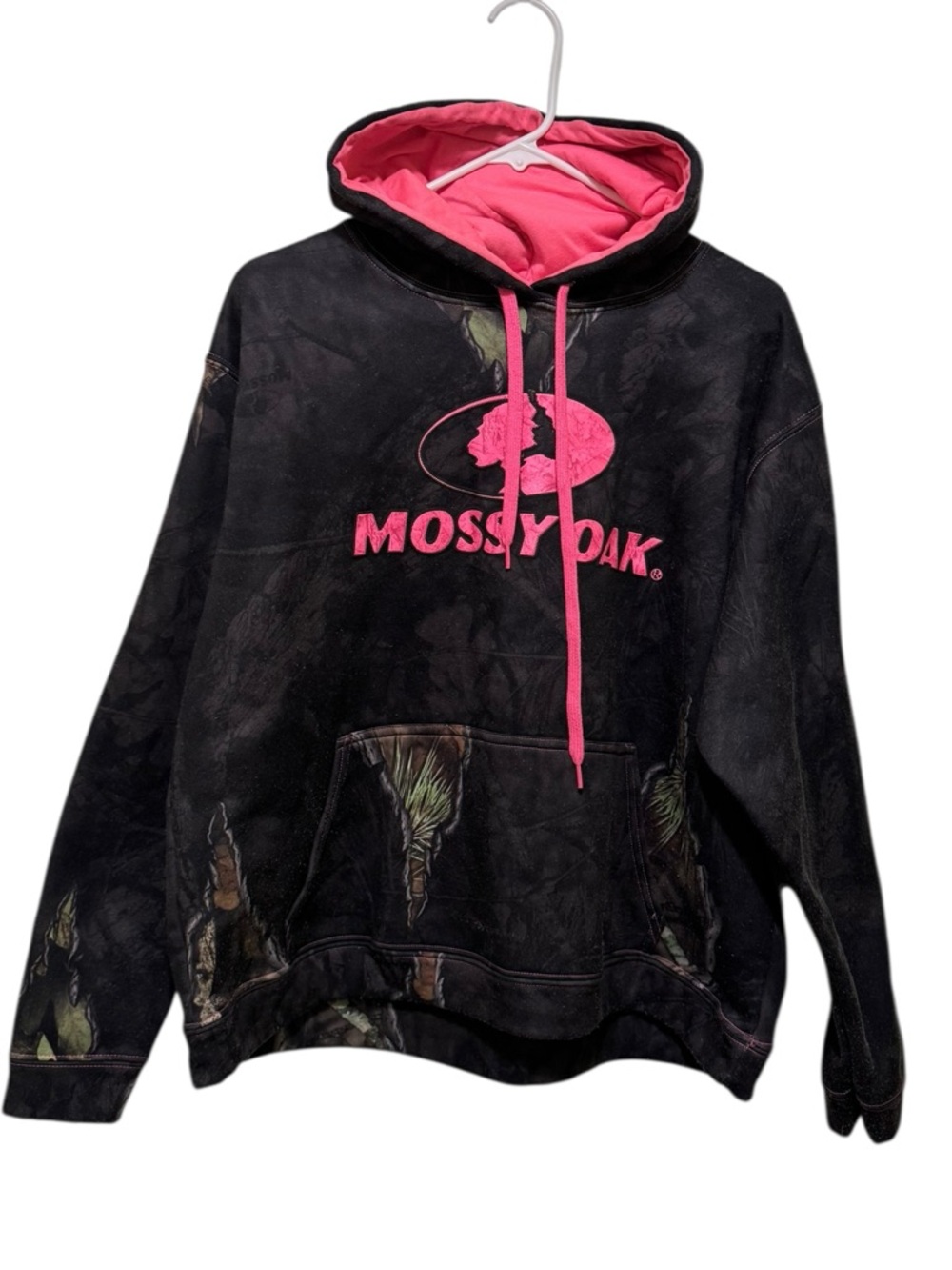 Mossy Oak Black Hoodie with‎ Pink Accents
